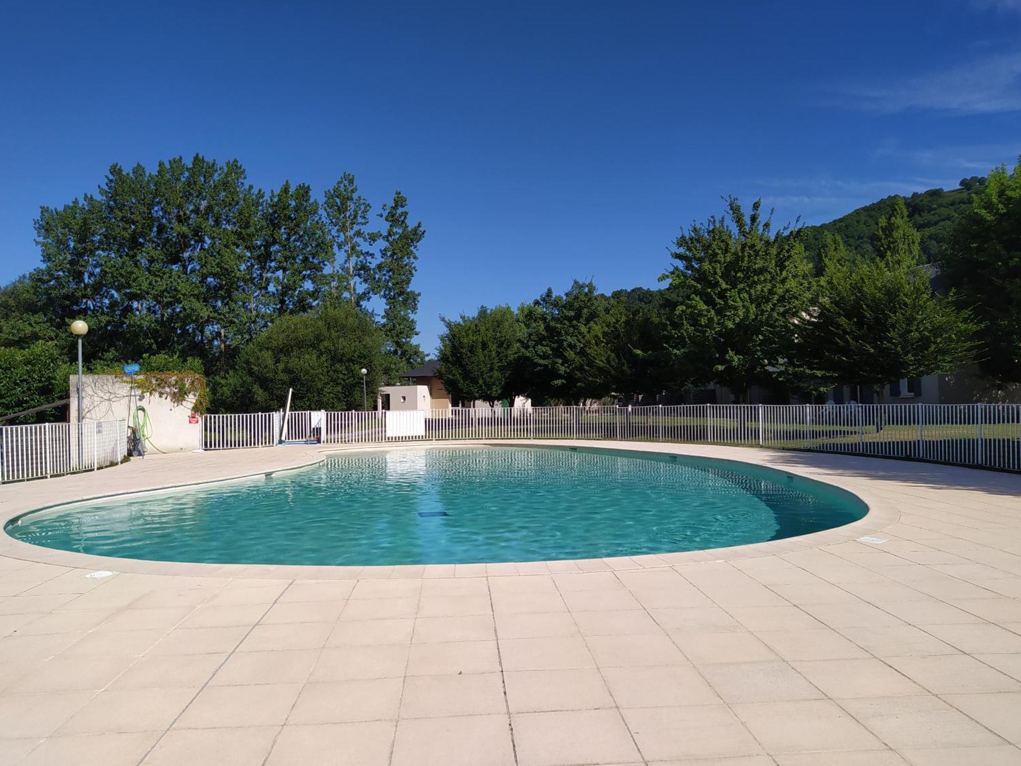 Goelia34 Apartment Saint-Geniez-dʼOlt Екстериор снимка